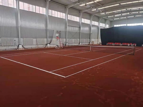 阿拉善學(xué)智苑小區(qū)網(wǎng)球館紅土場(chǎng)地改造完工