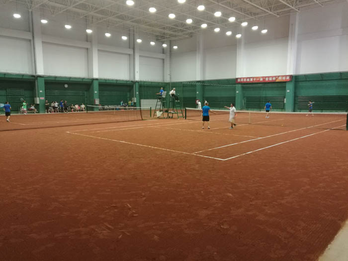 紅土網(wǎng)球場(chǎng)地材料介紹