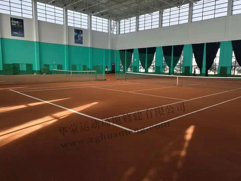 蒙牛集團(tuán)紅土網(wǎng)球場修建