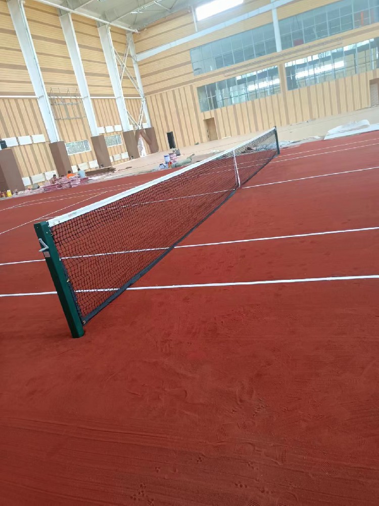 長(zhǎng)春天定山度假小鎮(zhèn)紅土網(wǎng)球場(chǎng)竣工